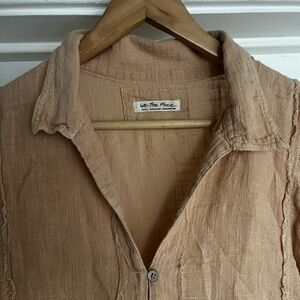 We The Free women’s rose beige cotton blouse, size small